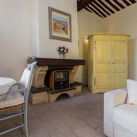 Very Charming Studio Apartment On Port In Cannes A Short Walk To Palais With Aircon And Internet 411 エクステリア 写真