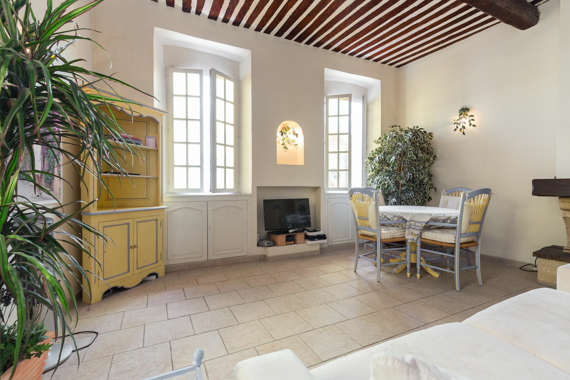 Very Charming Studio Apartment On Port In Cannes A Short Walk To Palais With Aircon And Internet 411 エクステリア 写真